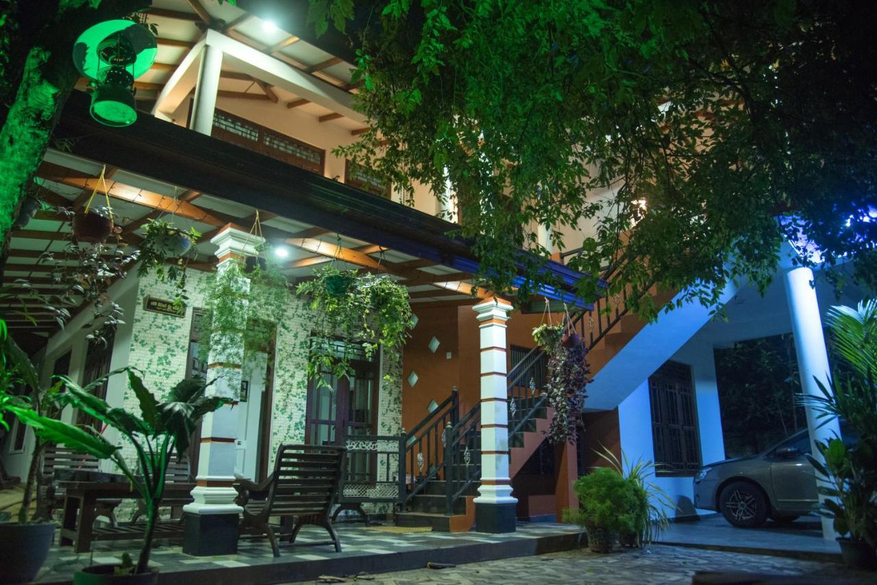 Sadee'S Place Дамбула Екстериор снимка