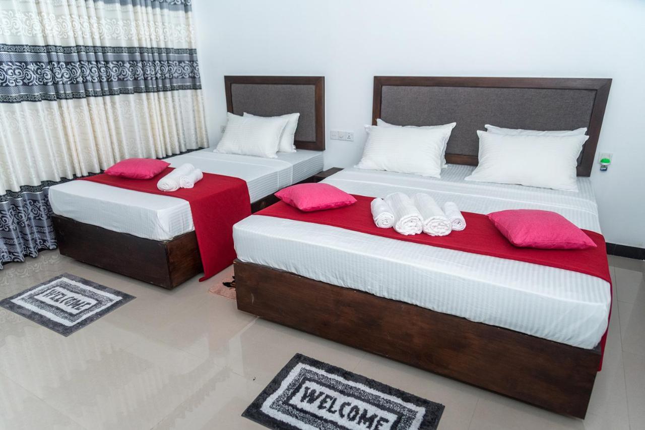 Sadee'S Place Дамбула Екстериор снимка