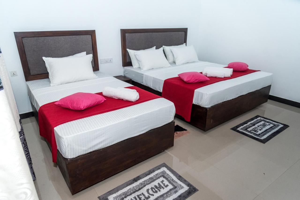 Sadee'S Place Дамбула Екстериор снимка